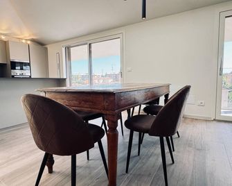 Welcome Residenza Esclusiva Via Liverani Imola - Imola - Sala pranzo