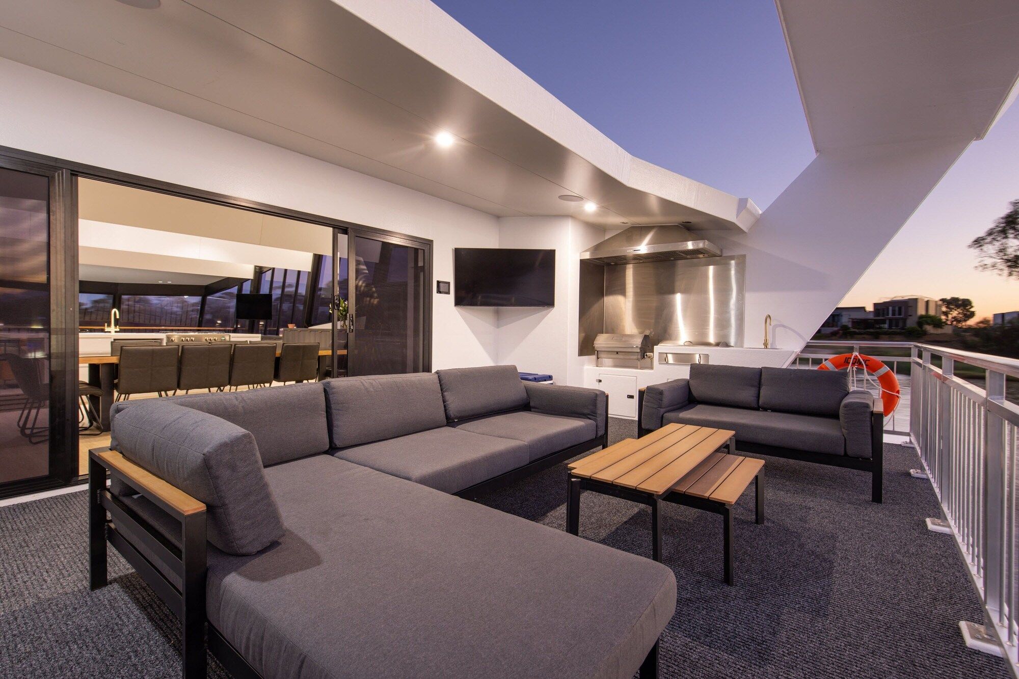 All Seasons Houseboats - Mildura - Sala de estar