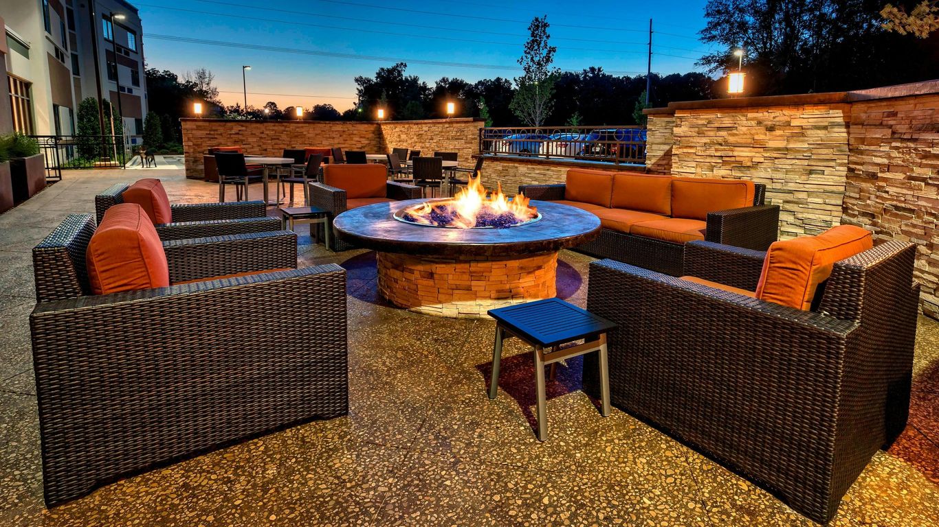 Courtyard by Marriott Oxford