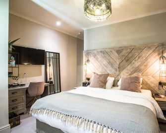The Lodge Duxford - Cambridge