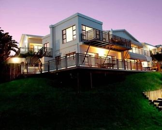 Fairlight Beach House - Umhlanga - Edifício