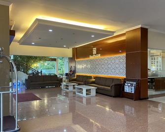 Hotel Tosan Solo Baru - Surakarta City - Lobby