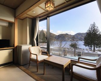 Yutorelo Nikko - ניקו - חדר שינה