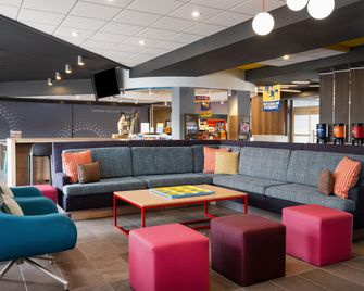 Tru By Hilton Lake Charles - Lake Charles - Lounge