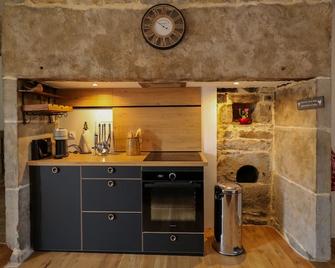 Maison de Campagne Rénovée Avec Piscine, Entre Rocamadour et Padirac - Rignac - Cocina