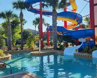 Fantasy Villas resort - Waterpark Included - Family Paradise! minutes to Disney - Kissimmee