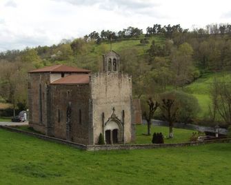 Apartment 'Chez Dany' - Saint-Germain-Laval - Building