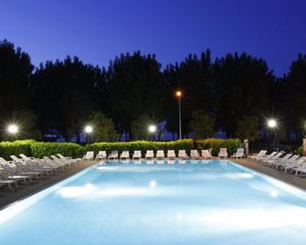 Villaggio Turistico lugana marina - Sirmione - Pool