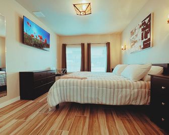 Walk to food & drinks, near lakes - 모시락