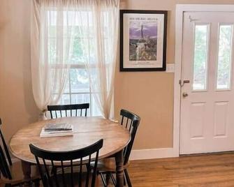 The Salado Inn Kolb Suite - Salado - Dining room