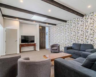 George Street Motel Apartments - Dunedin - Sala