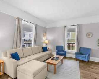 Avenue South Serene - Birmingham - Salon