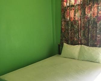 North Hotel - Nakhon Nayok - Habitación