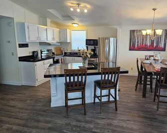 Yelm Prairie Vacation Rentals - Yelm - Cocina