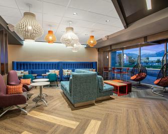 Tru by Hilton Salt Lake City Midvale - Midvale - Lounge