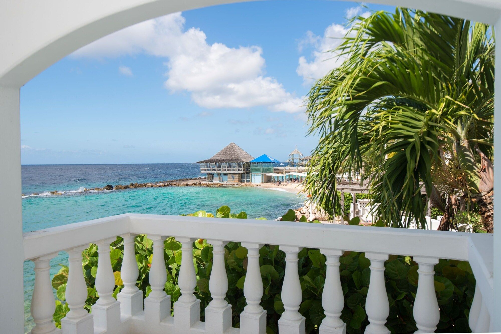 Avila Beach Hotel - Willemstad