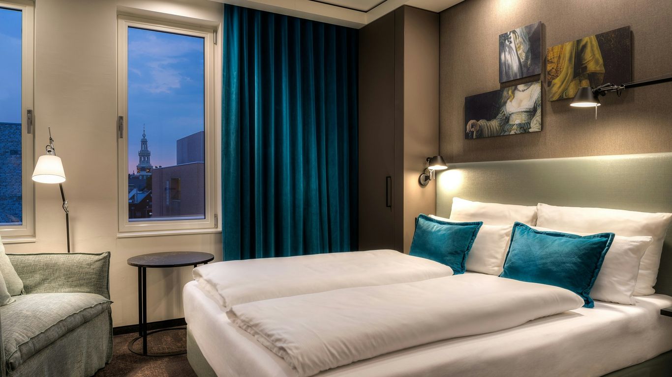 Motel One Amsterdam-Waterlooplein