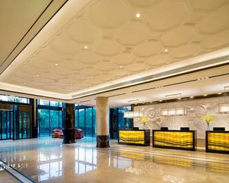 Ramada by Wyndham Shanghai Pudong - Shanghai - Lobby