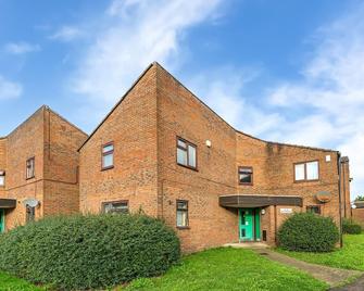 Charming retreat in Waltham Cross, Hertfordshire - Cheshunt - Building