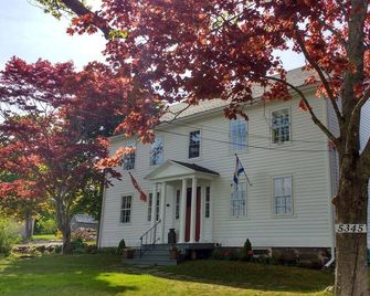 Grand Oak Manor Bed And Breakfast - Granville Ferry - Building