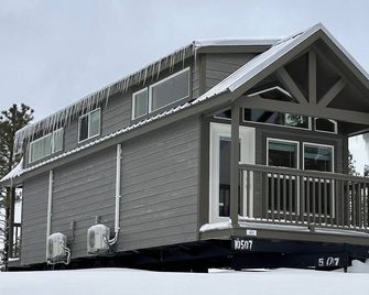 Cabins with a Mountain view 4A - Williams - Building