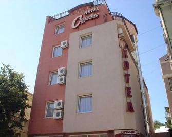 Caprice Family Hotel - Varna - Budova
