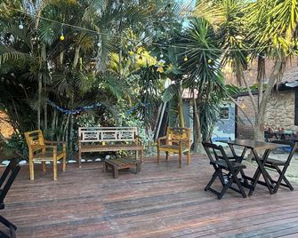 Numa Boa Hostel - Armação dos Búzios - Innenhof