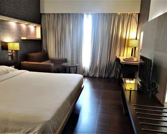 Satkar Residency - Thane - Quarto