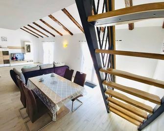 Rooms Viskic - Arbe