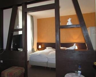 Hotel Palla - Essen - Bedroom