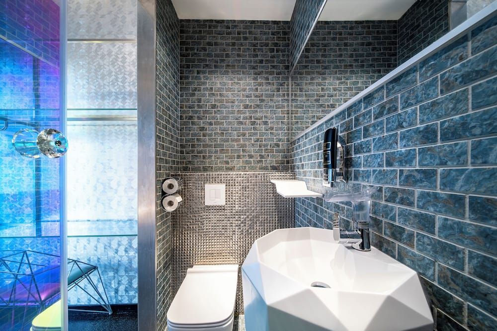 Diamond Capsule Hotel Amsterdam South - Amstelveen - Baño