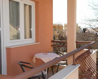 Hotel Fineso - Budva - Balcony