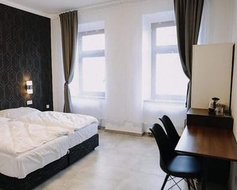 Oasis Teplice - Teplice - Chambre
