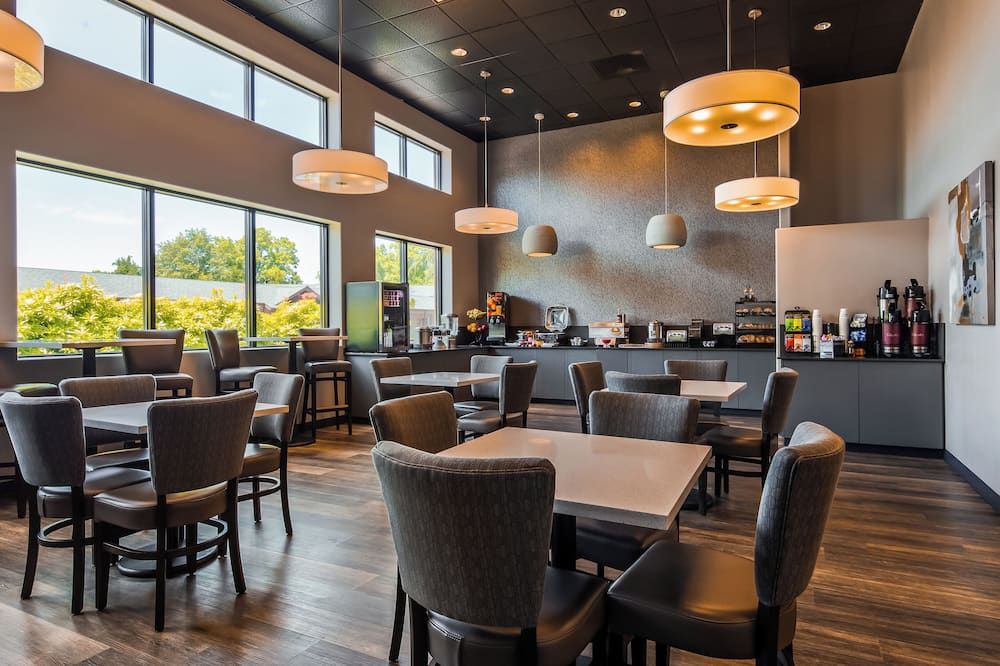 بست ويسترن نيو أوريجون - يوغين - مطعم