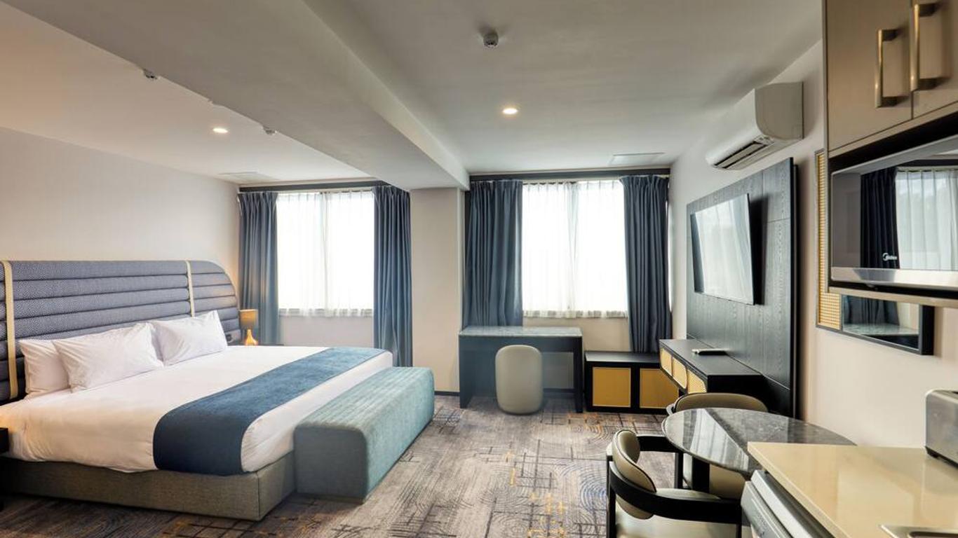 Marsden Suites Albany