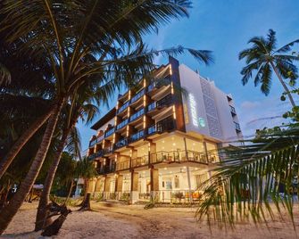 Dhigurah/Beach Hotel Dhigurah - Dhigurah - Beach