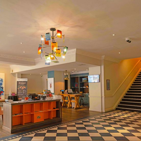 Bristol Grand Hotel By Sunday image 1