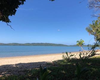 Magalong Beach Resort - Busuanga - Playa