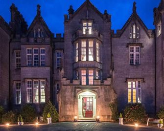 Kinnitty Castle Hotel - Kinnitty - Gebäude