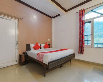 Oyo 24635 Hotel Rudransh - Chamba - Bedroom