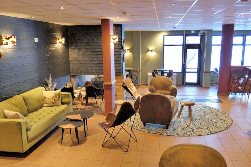 سويل فاميلي لا لوزيير - Aime-la-Plagne - ردهة
