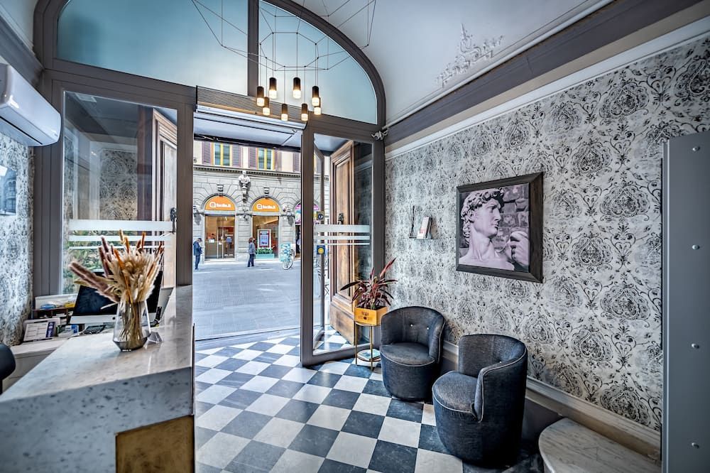 Martelli 6 Suite & Apartments - Florence - Lobby