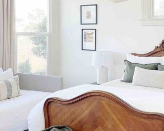 Edna Estate, Sleeps 17, Hot Tub - San Luis Obispo - Habitación