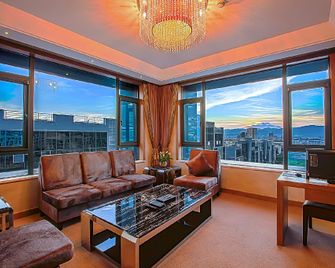 Shanshui Hotel - Yuxi - Sala de estar