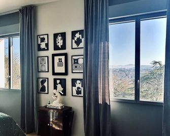 Chambre avec vue - Carcassonne - Zimmerausstattung