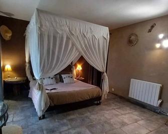 Secret d'une nuit - Vicq - Habitación