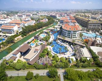 Sunis Evren Beach Resort Hotel & Spa - Sidé - Bâtiment