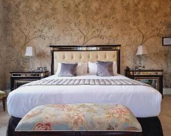 The Manor Country House Hotel - Bicester - Bedroom