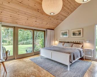 Coastal Serenity Meets Modern Elegance - a Retreat for Relaxing or Working - Freeport - Ložnice