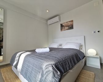 Fjaka Boutique Apartments - Split - Bedroom
